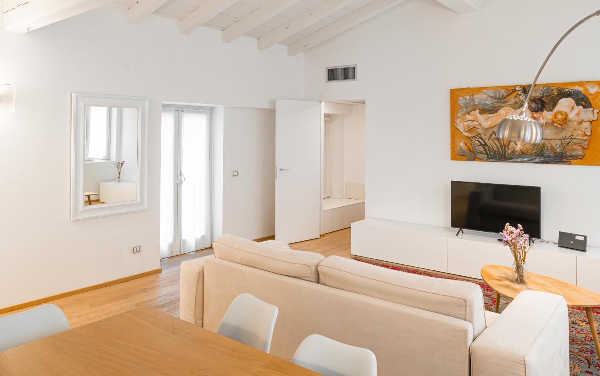 Apartamento White Moon Crema & Parking Exterior foto
